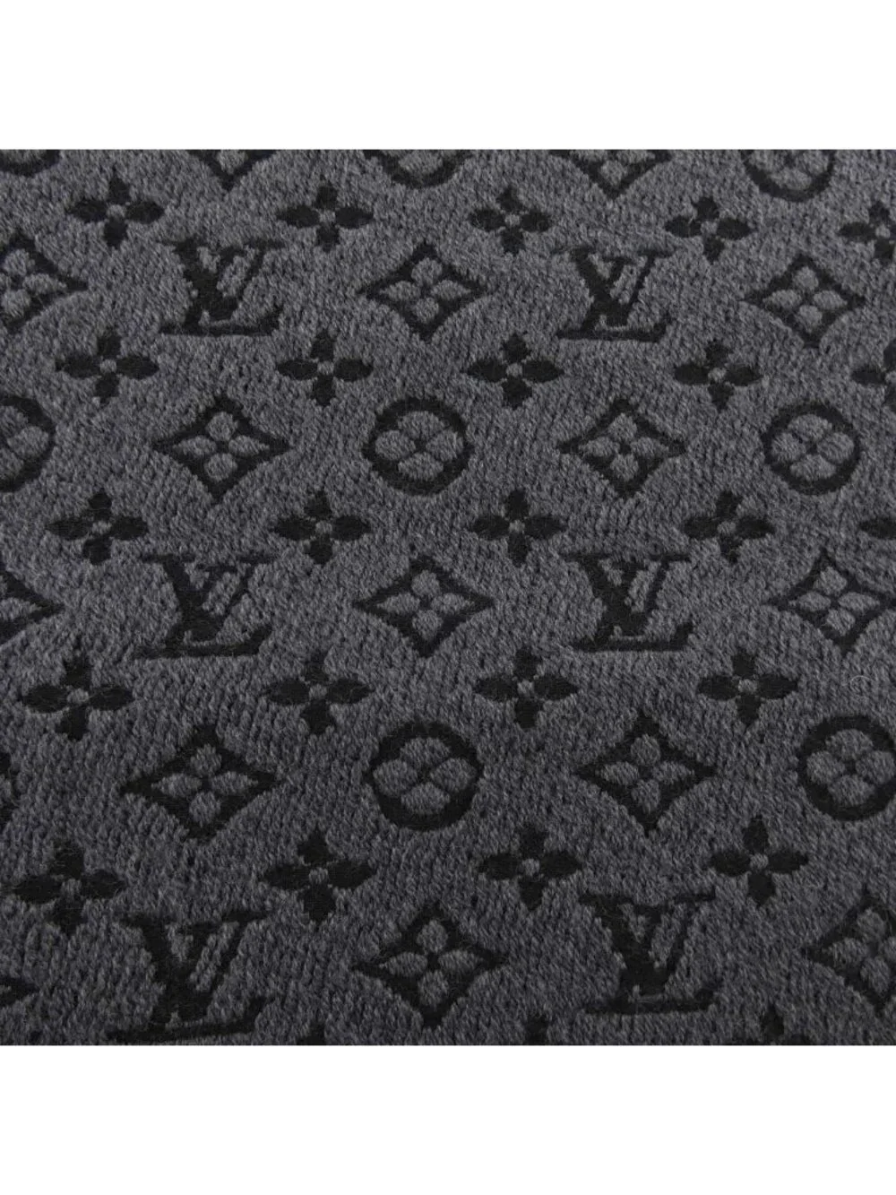 Louis Vuitton Monogram Classic Scarf